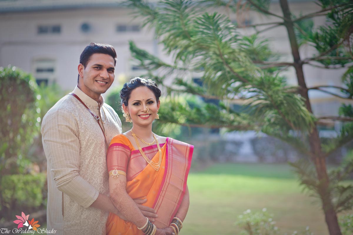 2021 Marathi bridal look |Bridal Fashion | maharashtrian wedding look Couple  - YouTube